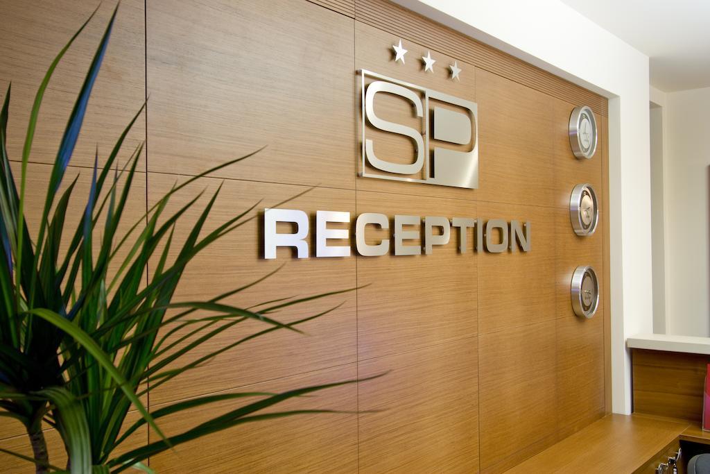 Place By Hmg Sofia